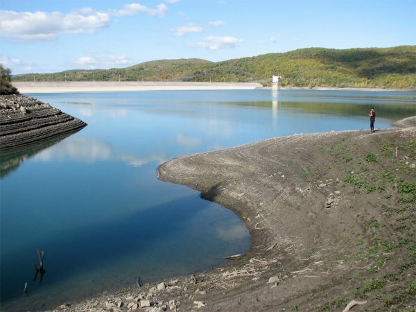 Режим подачи воды в Крыму будут утверждать каждый месяц